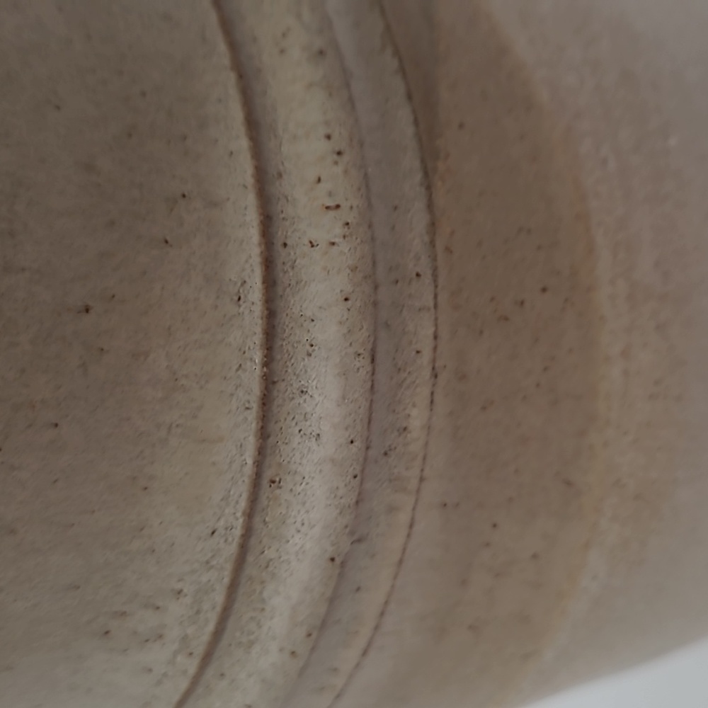 Signed Pottery vase - Picture 7 of 7